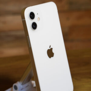 Apple iPhone 12 64GB – White – Great Condition – 100% Battery Health – Unlocked - Image 4