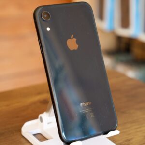 Apple iPhone XR 64GB Black – Unlocked – New Battery – Well Used Condition - Image 7