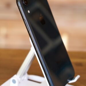 Apple iPhone XR 64GB Black – Unlocked – New Battery – Well Used Condition - Image 5