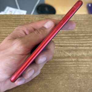 Apple iPhone XR 64GB – Red – Good Condition – 93% Battery Health – Unlocked - Image 4