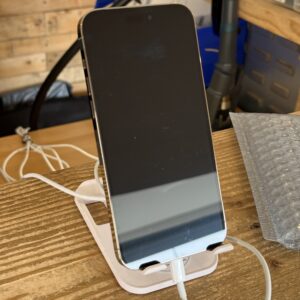 Apple iPhone 14 Pro Max 128GB – Gold – Good Condition – Light Scratches to Screen – 100% Battery Health – Unlocked - Image 3