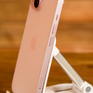 Apple iPhone 15 128GB – Pink – Grade A – 100% Battery Health – Unlocked - Image 4